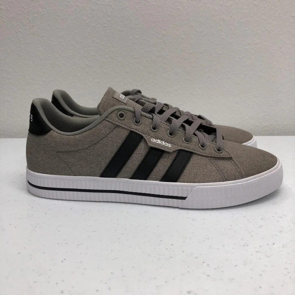 Adidas Daily 3.0 Shoes Mens Size 10 Gray Black Skateboarding Skate Casual FW3270